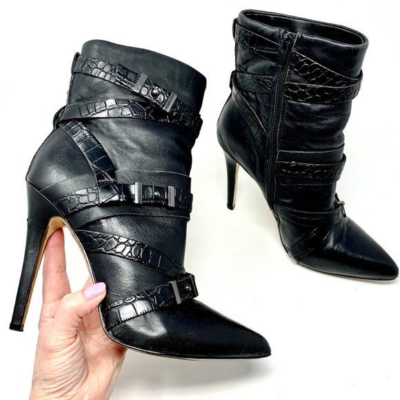 Guess $149 Stiletto High Ankle Boot Embossed Animal Print Strap Detail Black 8.5 - Picture 1 of 12